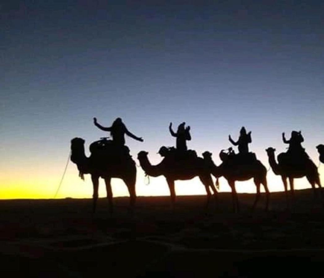 Merzouga Camp & Desert Activities エクステリア 写真