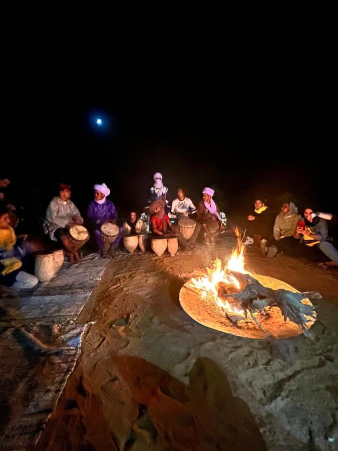 Merzouga Camp & Desert Activities エクステリア 写真