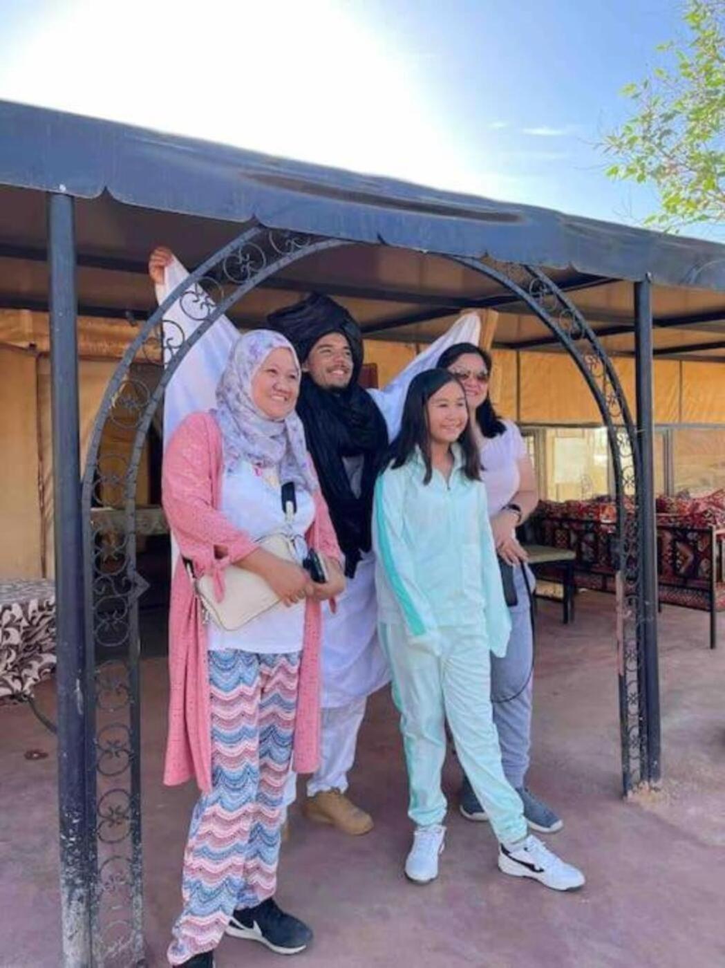 Merzouga Camp & Desert Activities エクステリア 写真