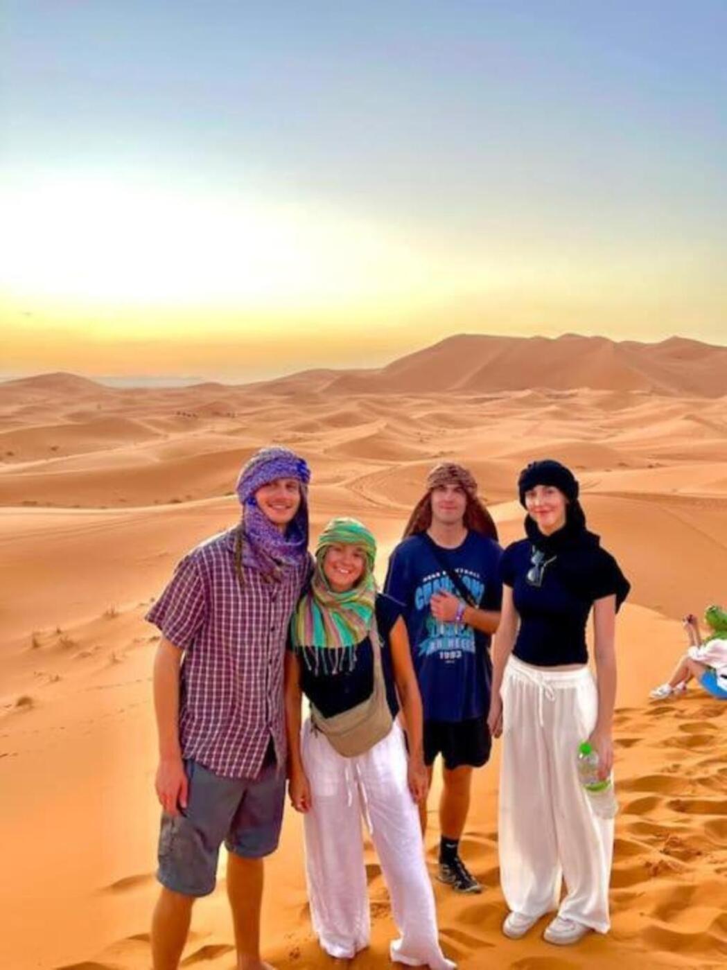Merzouga Camp & Desert Activities エクステリア 写真