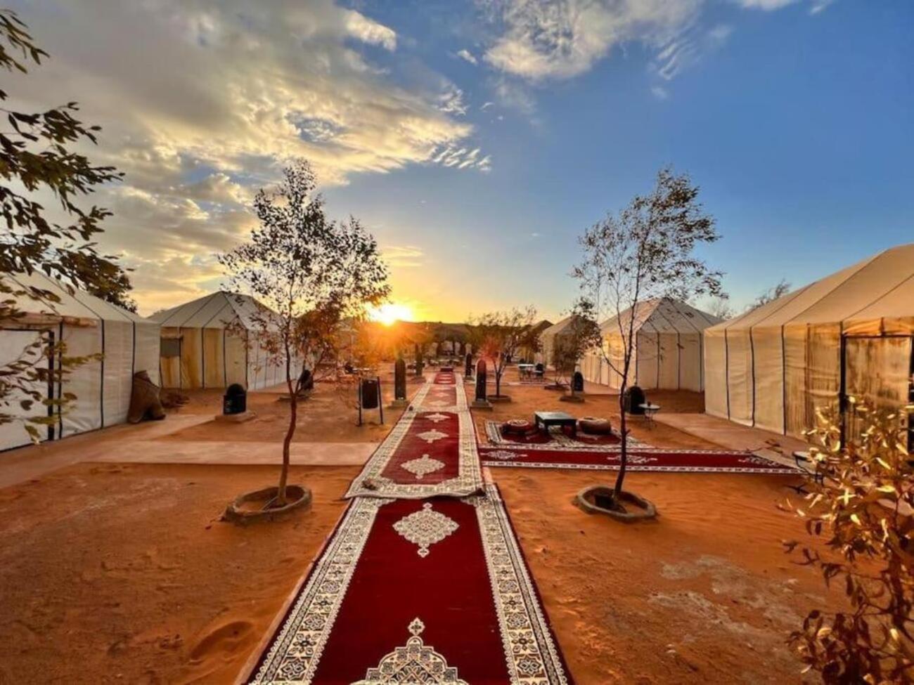 Merzouga Camp & Desert Activities エクステリア 写真