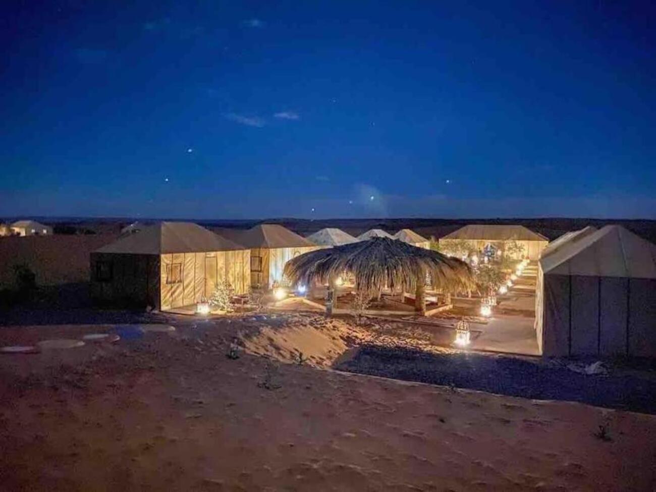 Merzouga Camp & Desert Activities エクステリア 写真