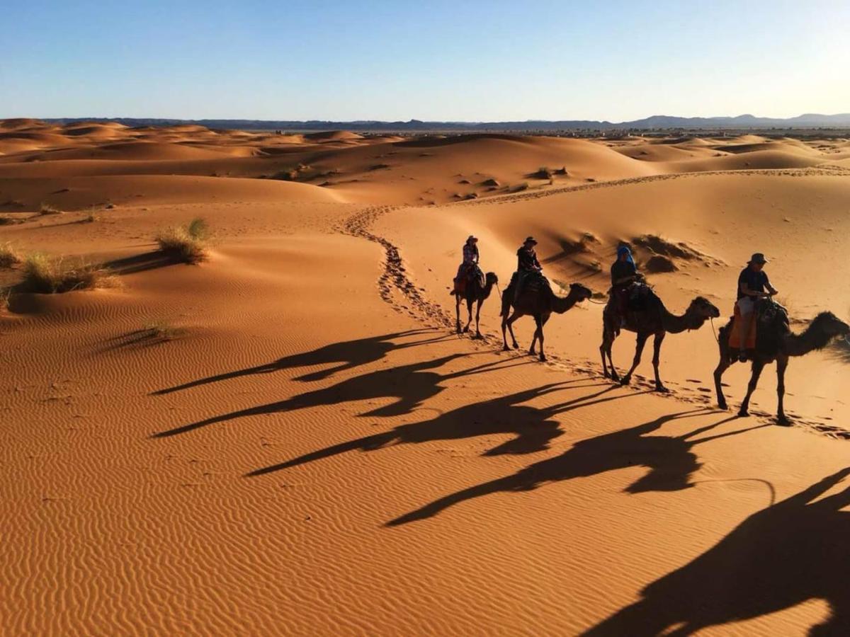 Merzouga Camp & Desert Activities エクステリア 写真